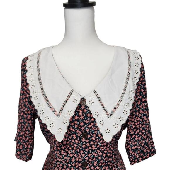 B Darlin Floral Bib Collar Mini Dress Size Juniors 13/14 - Picture 2 of 7